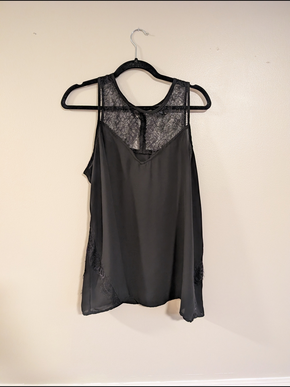Torrid Lacey Black Tank Size 00/M